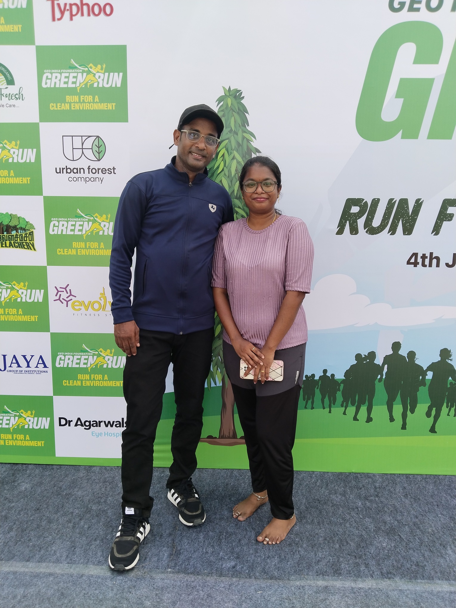 Chennai Event Emcees Anchor Thamizharasan with Telangana Marathon Organizer Digital Shamyaa